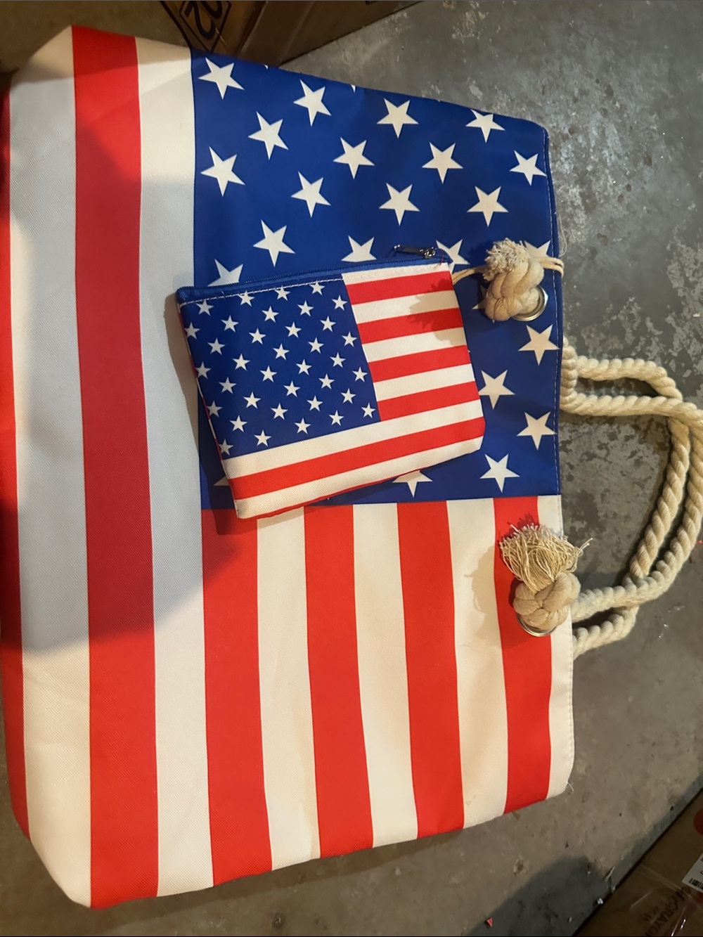 American Stars & Stripes Tote Bag with Matching Pouch - Red, White & Blue